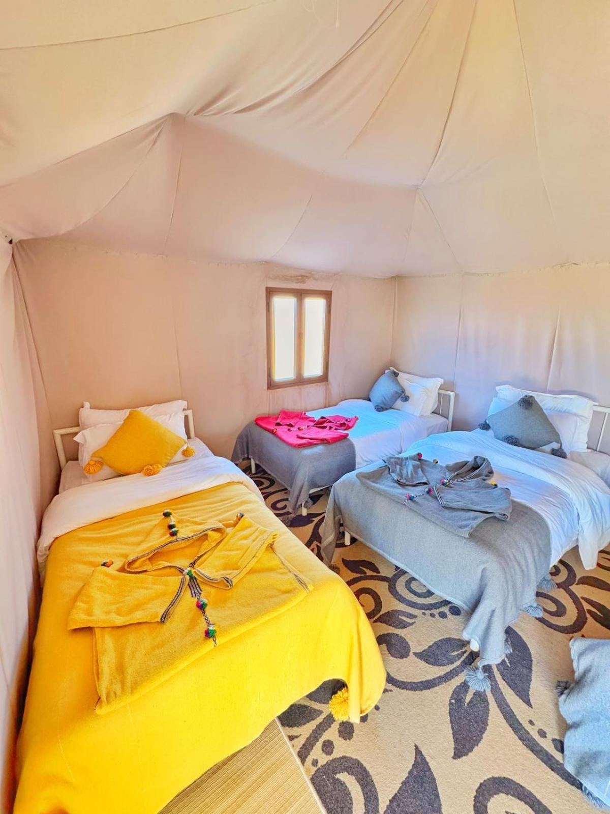 Villa Sahara Vibes Luxury Camp à Merzouga Extérieur photo